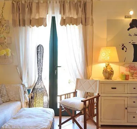 Porto Frailis Holiday Дом отдыха Арбатакс
